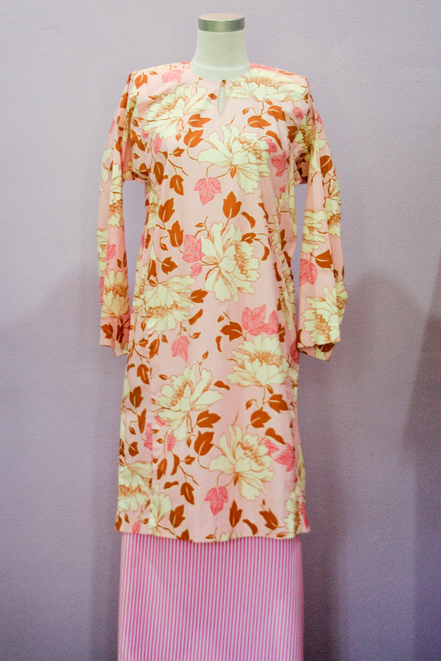  Baju Kurung Cotton  Tree Peony in Pink  Shambijoux Craft 